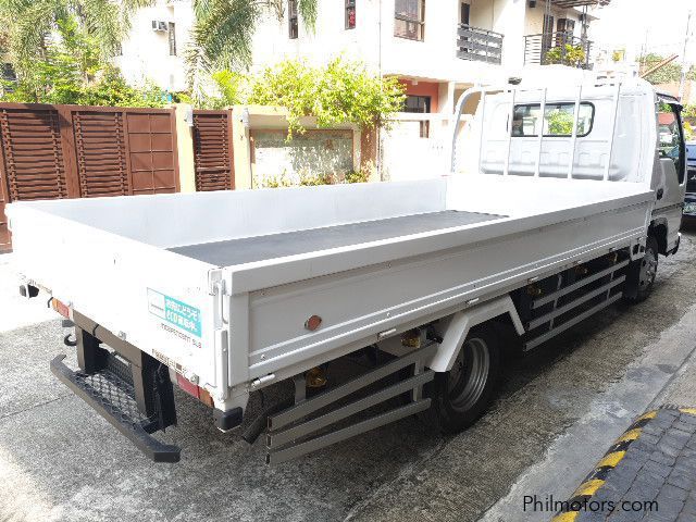 Isuzu Elf in Philippines