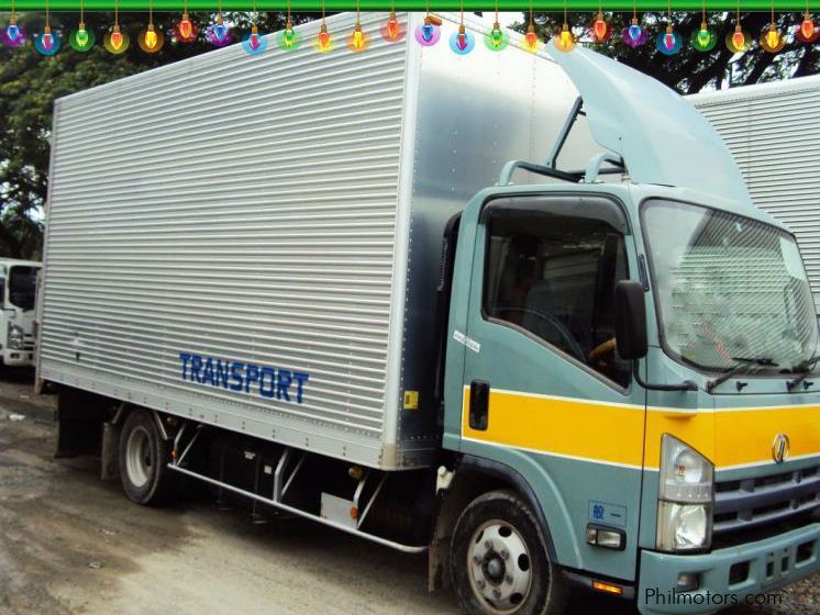 Isuzu Elf Aluminum Closed Van in Philippines