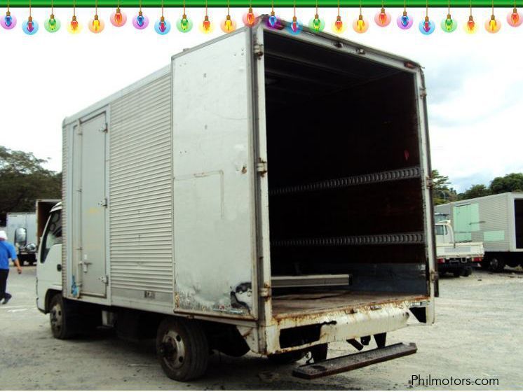 Isuzu Elf Aluminum Closed Van in Philippines