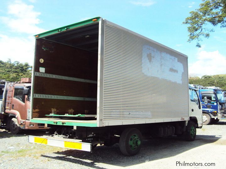 Isuzu Elf Aluminum Closed Van in Philippines