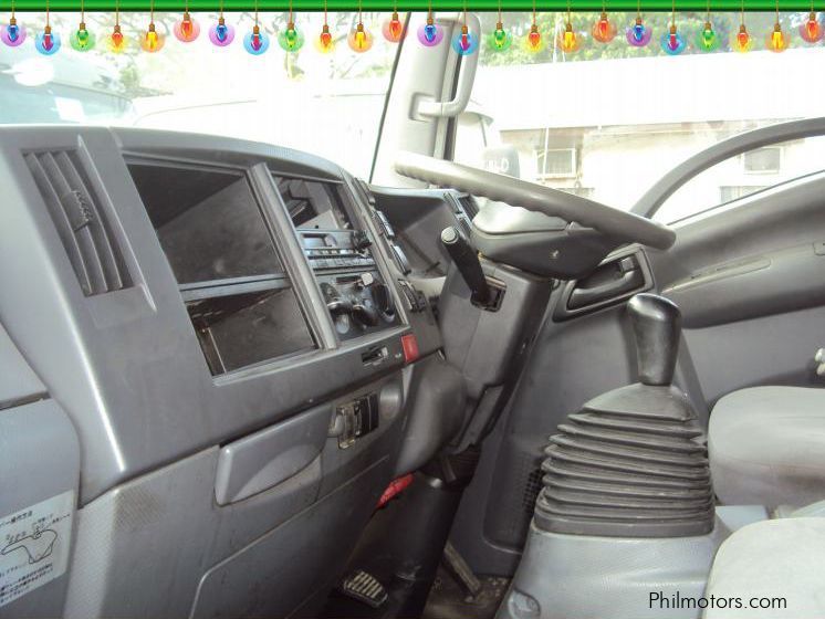 Isuzu Elf Aluminum Closed Van in Philippines