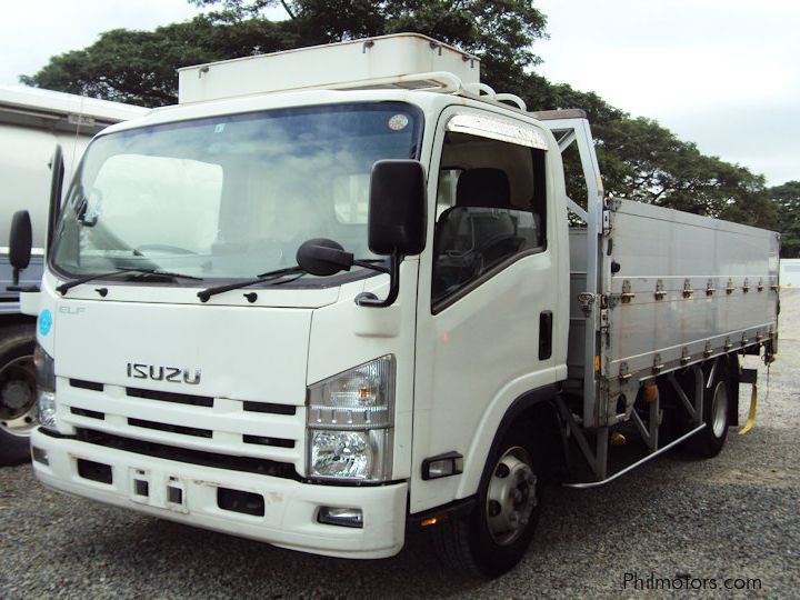 Isuzu Elf Dropside Cargo in Philippines