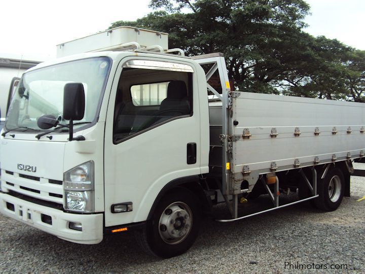 Isuzu Elf Dropside Cargo in Philippines