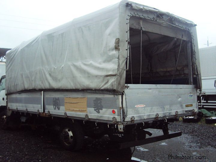 Isuzu Elf Dropside Cargo in Philippines