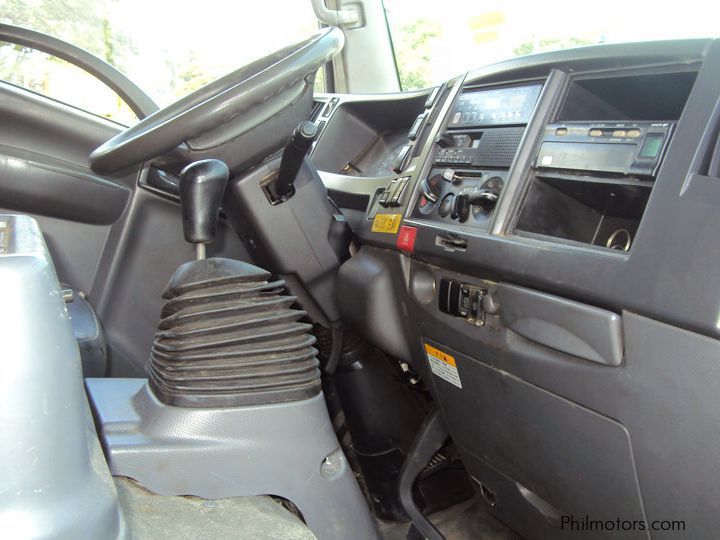 Isuzu Elf Refrigerated Van in Philippines