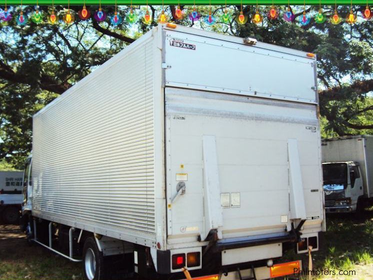 Isuzu Forward Aluminum Closed Van in Philippines