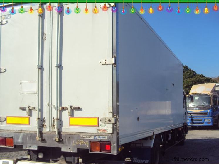 Isuzu Forward Ref Van in Philippines