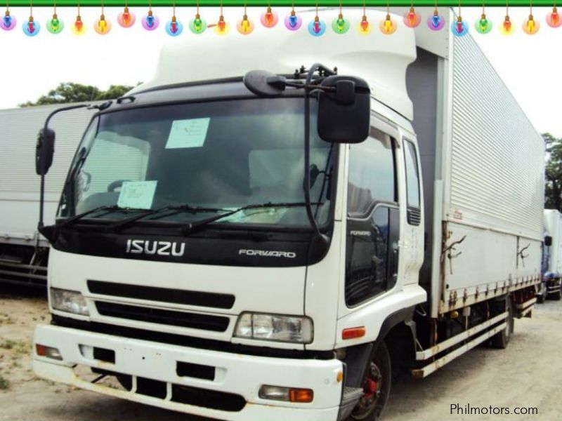 Isuzu Forward Wing Van in Philippines