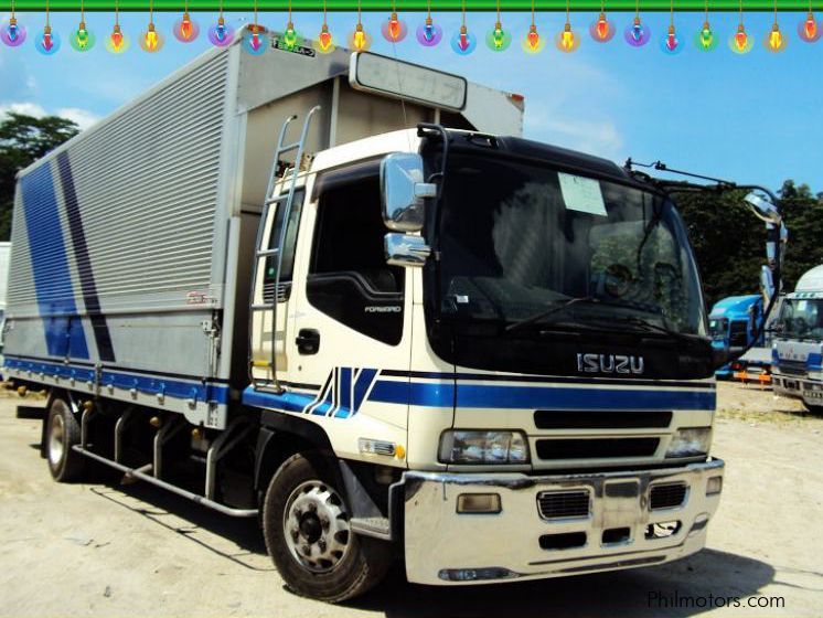 Isuzu Forward Wing Van in Philippines