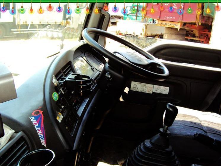 Isuzu Forward Wing Van in Philippines