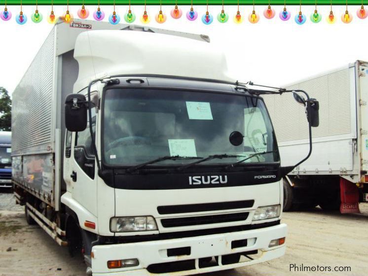 Isuzu Forward Wing Van in Philippines