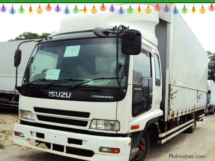 Isuzu Forward Wing Van in Philippines