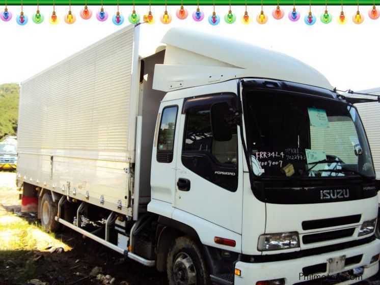 Isuzu Forward Wing Van in Philippines