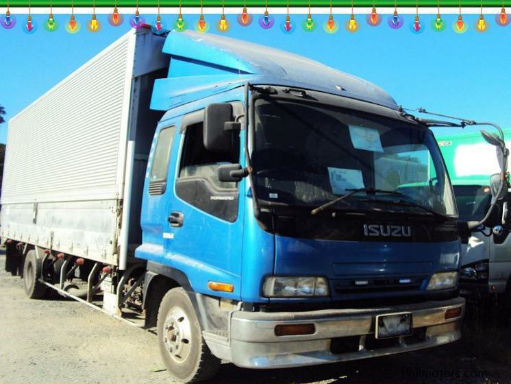 Isuzu Forward Wing Van in Philippines