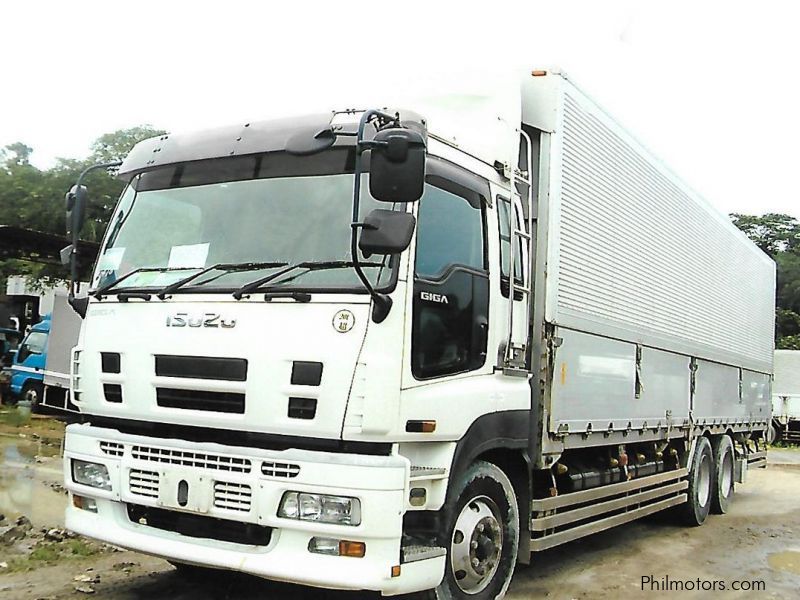 Isuzu Gigamax Wing Van in Philippines