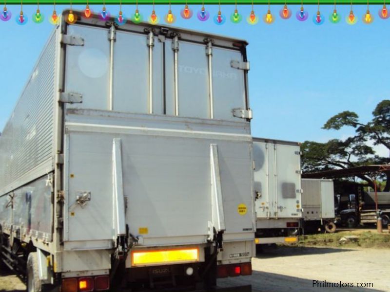 Isuzu Gigamax Wing Van in Philippines