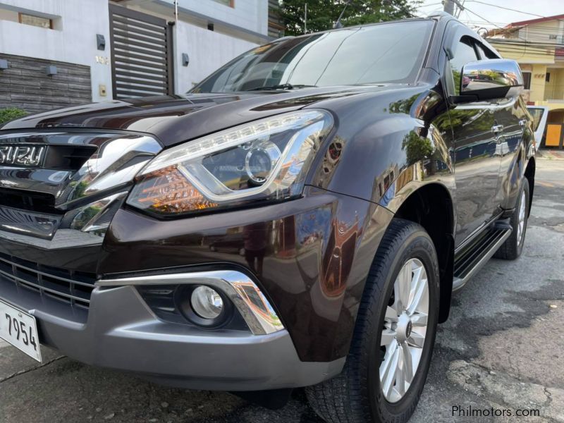 Isuzu MUX  RZ4E A/T in Philippines