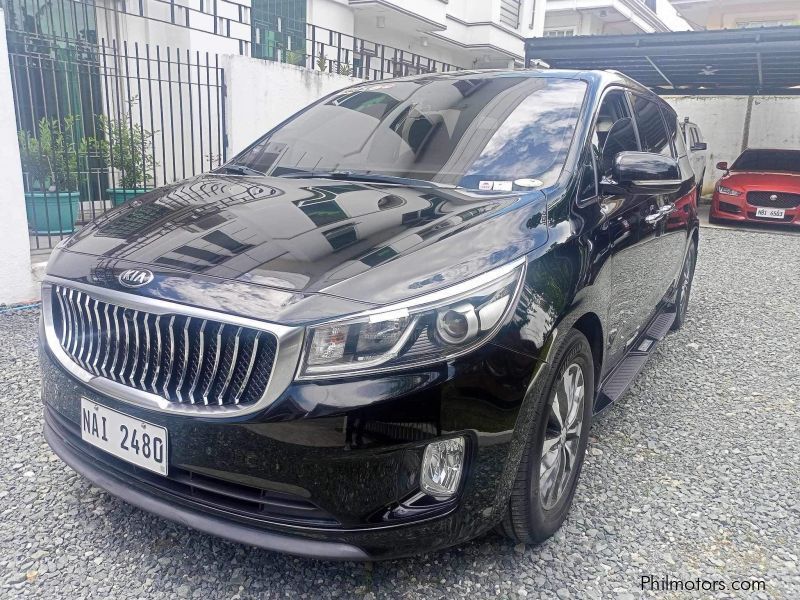 Kia  carnival in Philippines