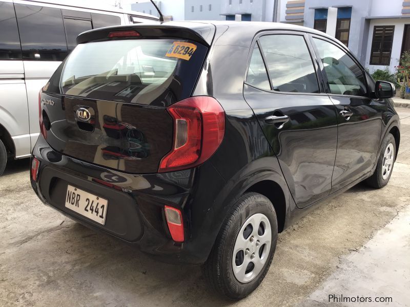 Kia Picanto SL in Philippines