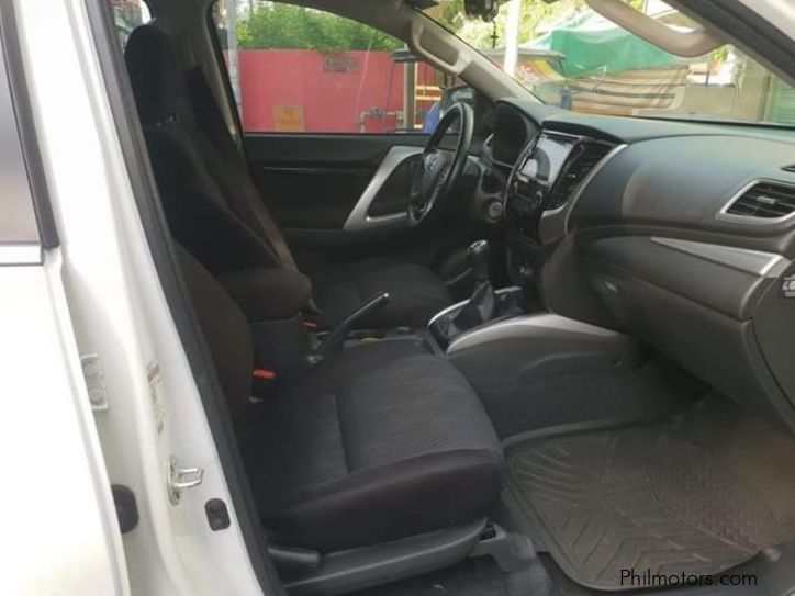 Mitsubishi Montero sport glx manual diesel in Philippines