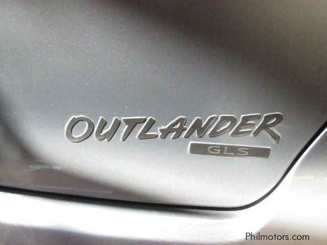 Mitsubishi Outlander in Philippines