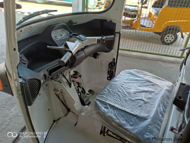 Piaggio Ape in Philippines