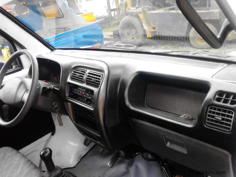 Suzuki multicab Bigeye K6 Van in Philippines