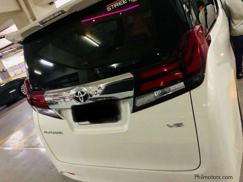 Toyota Alphard 3.5 l wh in Philippines