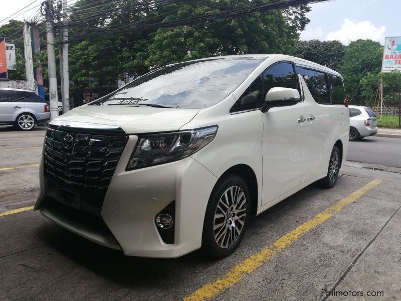 Toyota Alphard 3.5L V6 in Philippines