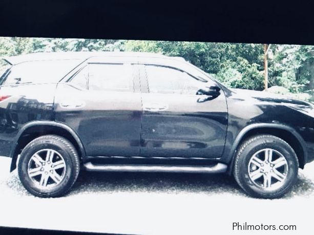 Toyota FORTUNER 2.4L 4 in Philippines