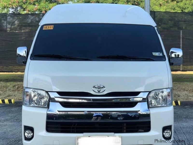 Toyota HiAce Super Grandia LXV in Philippines