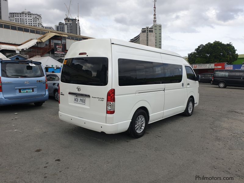 Toyota Hiace super grandia LXV in Philippines