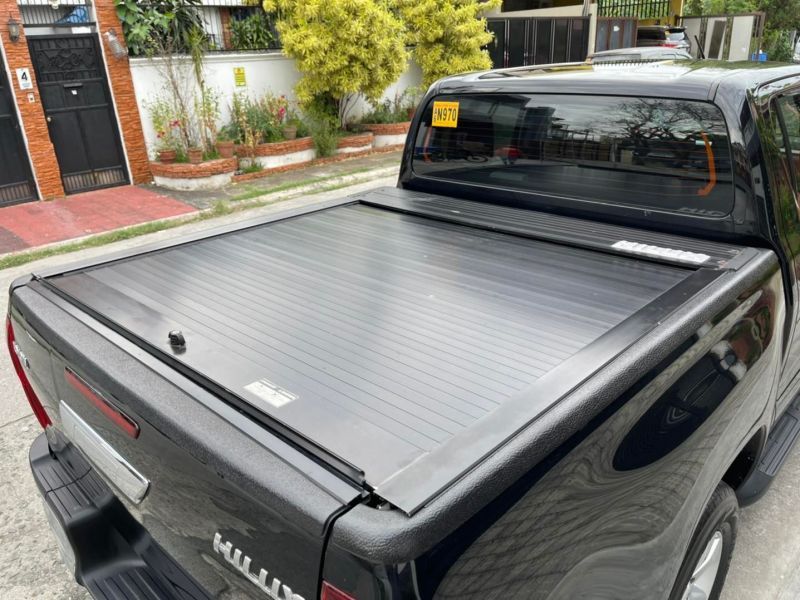 Toyota Hilux G 4x2 A/T in Philippines