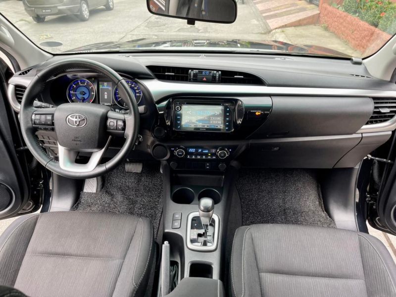 Toyota Hilux G 4x2 A/T in Philippines