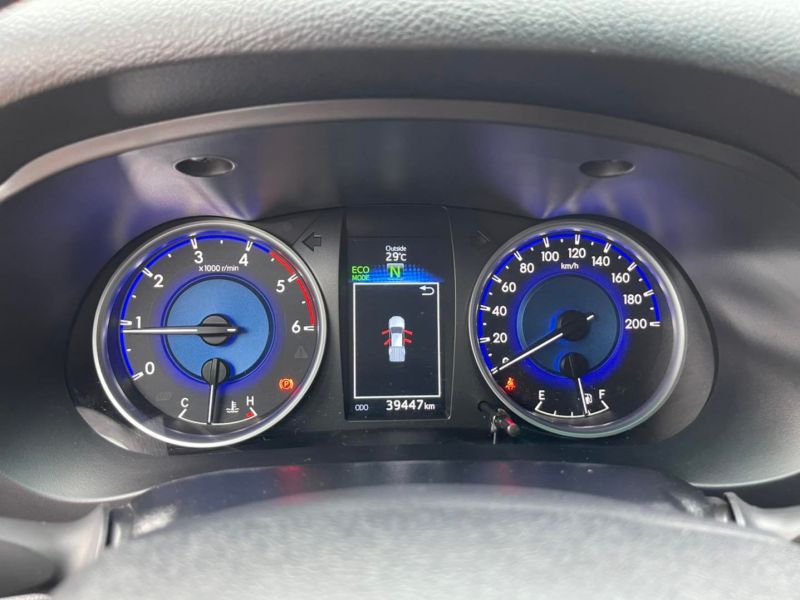 Toyota Hilux G 4x2 A/T in Philippines