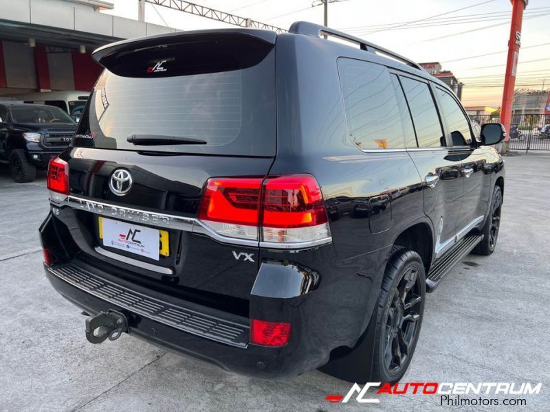 Toyota Land Cruiser 200 in Philippines