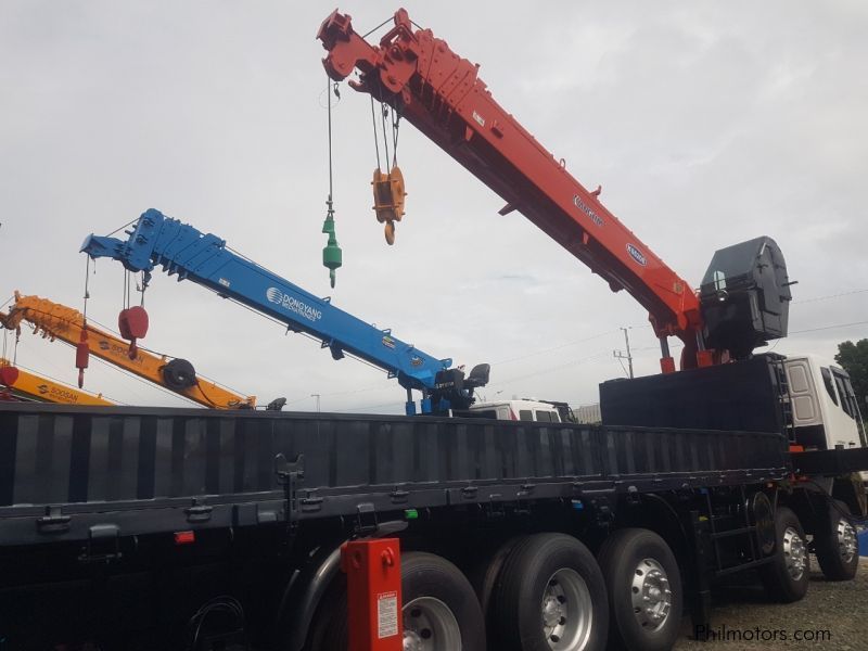 Daewoo 15 tons boom truck / cargo crane in Philippines