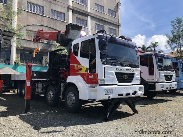 Daewoo 19 tons crane boom truck in Philippines