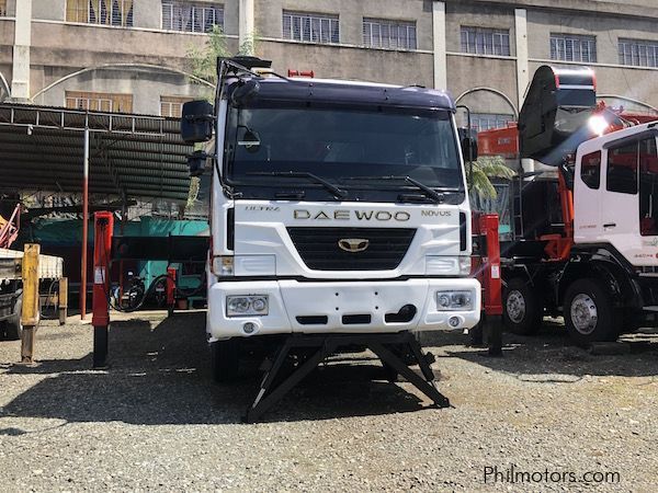 Daewoo 19 tons crane boom truck in Philippines