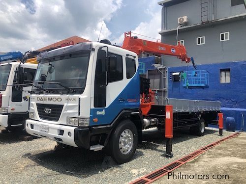 Daewoo 7 tons Kanglim boom truck with manlift in Philippines
