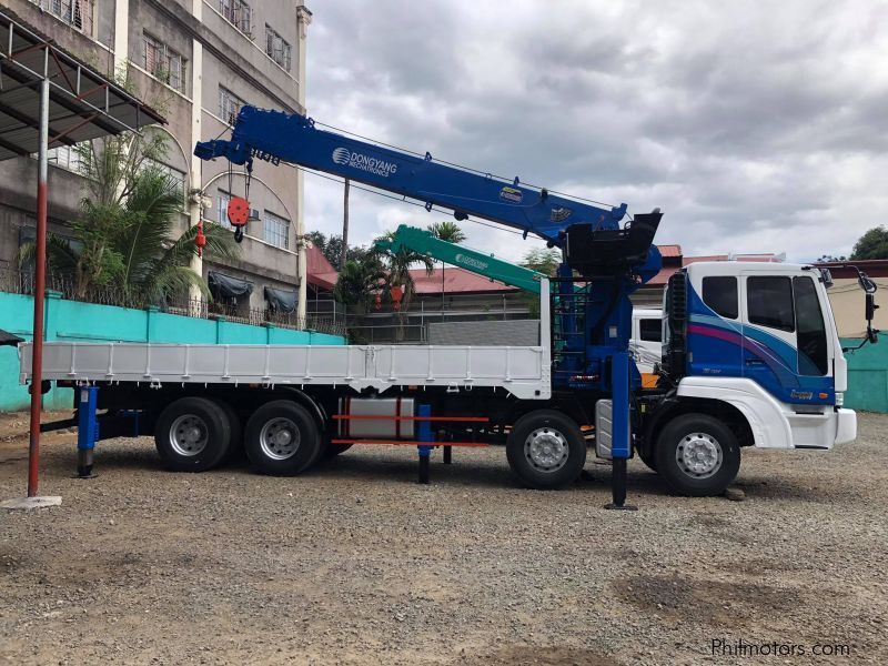 Daewoo BOOM TRUCK/ CARGO CRANE TRUCK in Philippines