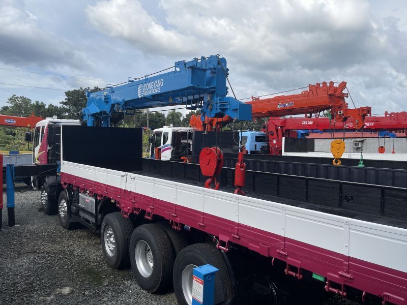 Daewoo Boom truck 15 tons in Philippines