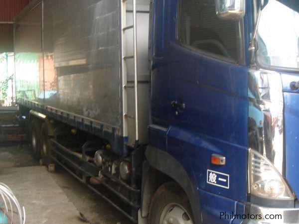 Hino HINO 700 CARGO DUMP E13C 10WHEELER in Philippines