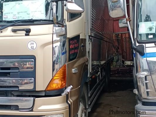 Hino HINO 700 E13C WING VAN TOP OF THE LINE in Philippines