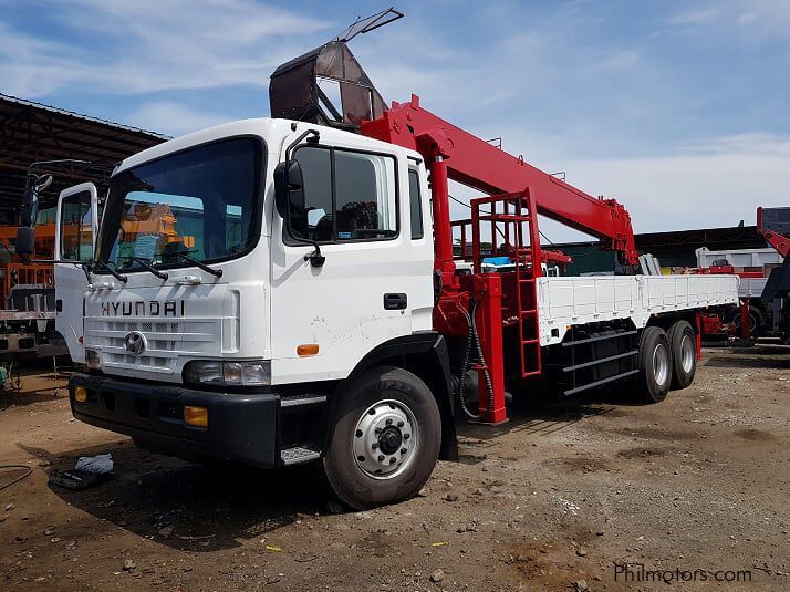 Used Hyundai Boom Truck 12 Tonner Crane