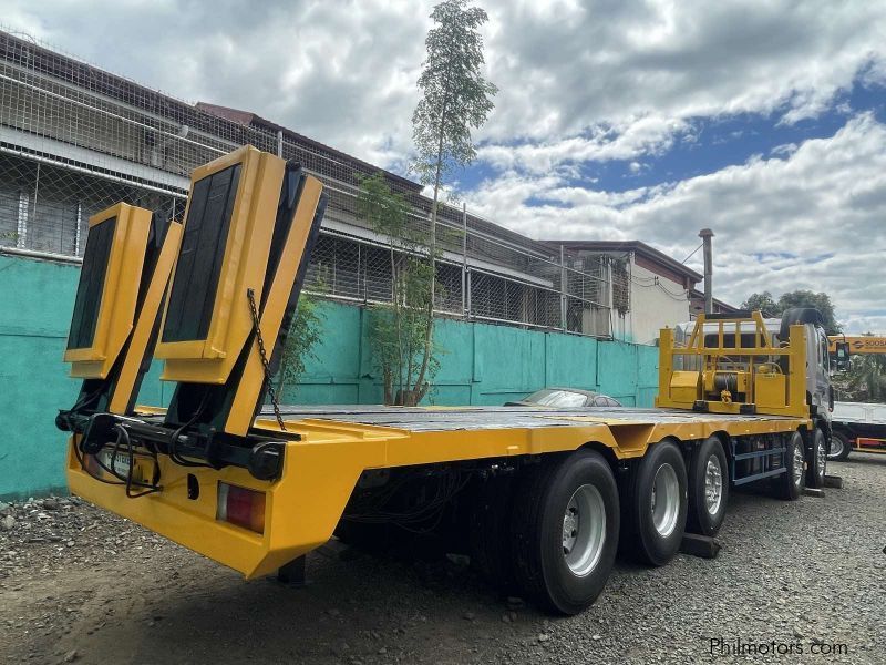 Hyundai Self Loader Truck in Philippines