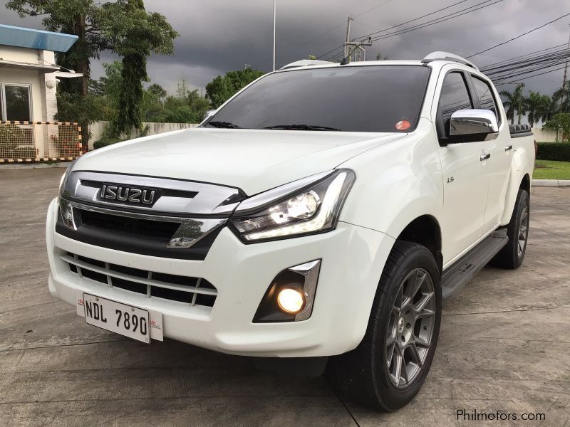 Isuzu DMAX LS matic Lucena City in Philippines