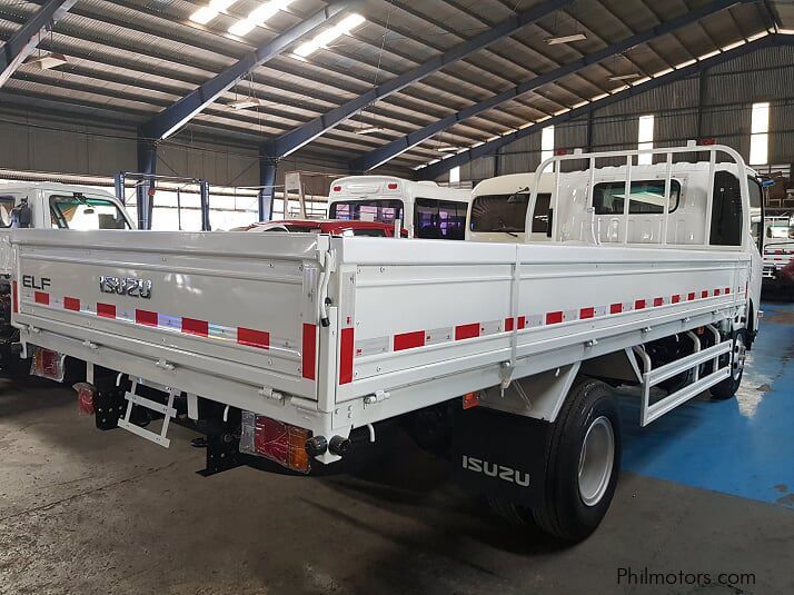 Isuzu Dropside Cargo Truck in Philippines