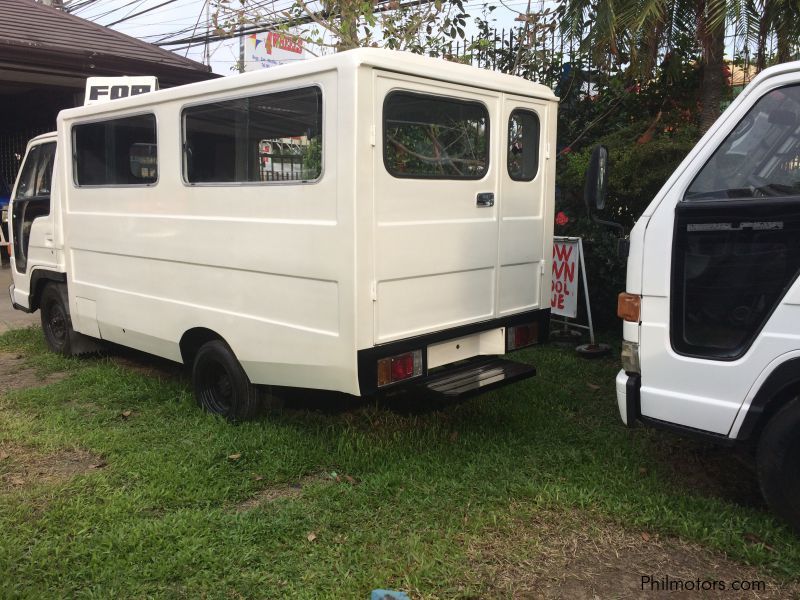 Isuzu ELF FB Type. 4JB1 Engine. 22 Seater. in Philippines