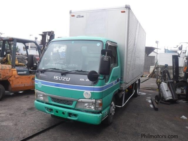 Isuzu ELF NKR 6W CLOSE VAN 4HL1 in Philippines